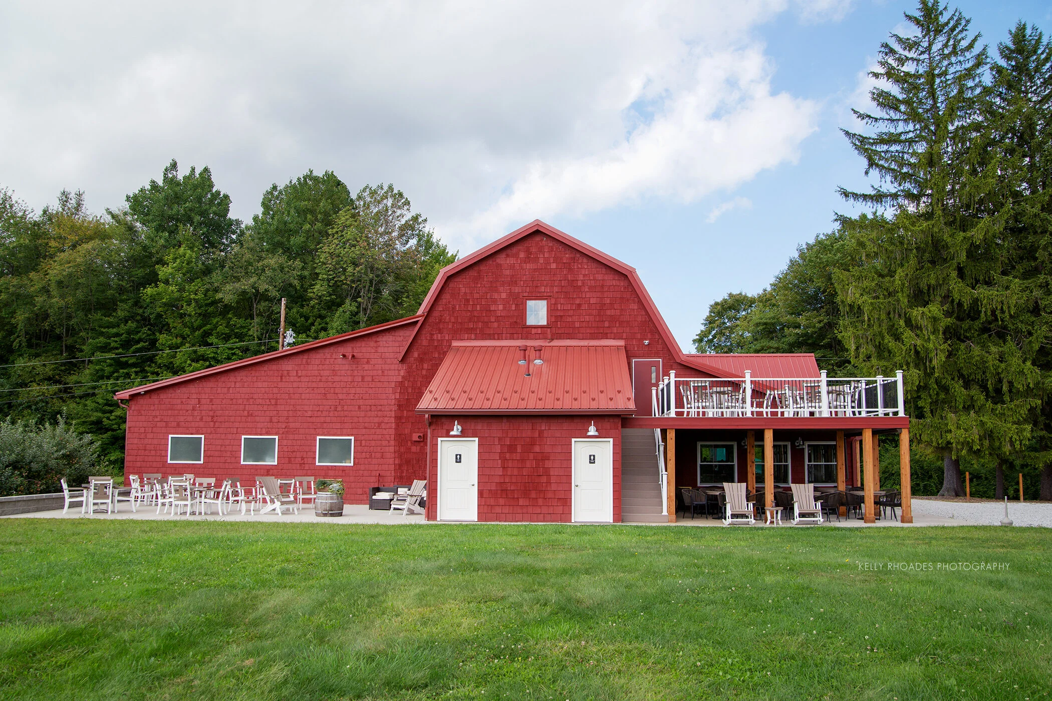 Davenport Fruit Farm Cidery and Winery — Kelly Rhoades Photography